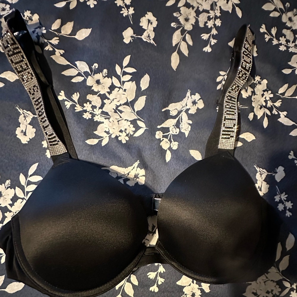 Victoria secret bra